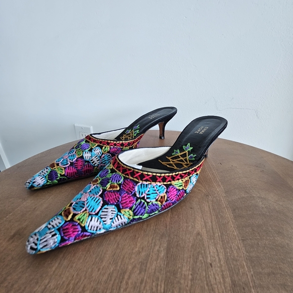 EMMA HOPE ITALY Hand Sewn Embroidered Pointed Kitten Heel Mule Shoes - Picture 9 of 16